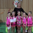 Spole�n� skladba nad�j� nejmlad��ch B s tren�rkou Jitkou Pol�chovou, (zleva) Nat�lie Hanzl�kov�, Dominika Mik�ovicov�, Lucie Kr�lov�, Oleksandra Yuza, Monika Trejbalov�, Podzimn� dr��ek, Rumburk, 23. 10. 2016