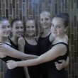 Soust�ed�n� sice p�in�� hodn� pr�ce v t�locvi�n�, ale je to tak� t�den s kamar�dkami