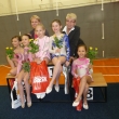 Na Ajur Cup doprov�zely na�e gymnastky rozhod�� a tren�rky Jitka Pol�chov� a V�ra Nedb�lkov�, Hradec Kr�lov� 7. 4.