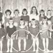 skupina Jitky Fischerov� a Blanky Dole�alov� 1983: zleva naho�e: P. Ungrov�, K. Dole�alov�, J. �elembov�, M. Bauchnerov�, N. Beranov�, P. Poubov�, K. Malcovsk�, dole: V. Nedb�lkov�, M. Kub�kov�, J. Hejdov�, J. Nedb�lkov�, L. Ku�erov�, M. Br�zdov�