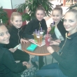 Bubble Tea po z�vodech za odm�nu (zleva Ad�la �erm�kov�, Kate�ina �upov�, Lucie Beckov�, Natalia Chlustinov�, Ad�la Pol�chov�), Ajur Cup, Hradec Kr�lov� 26. 3. 2016