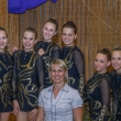 Juniorsk spolen skladba s trenrkou Jitkou Polchovou, zleva: Kateina Jurakov, Tereza ikov, Aneta Wottawov, Monika Charvtov, Aneta ermkov a Kateina Chlebekov.