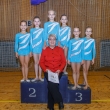 Skladba I. kategorie s tren�rkou V�rou Nedb�lkovou, zleva: Ad�la �erm�kov�, Lucie Beckov�, Ad�la Pol�chov�, Karol�na Bechy�ov�, �t�p�nka Met�lov� a Simona Tul�kov�.